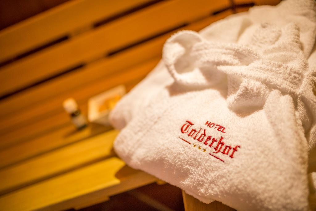 Hotel Tolderhof San Candido Exterior photo